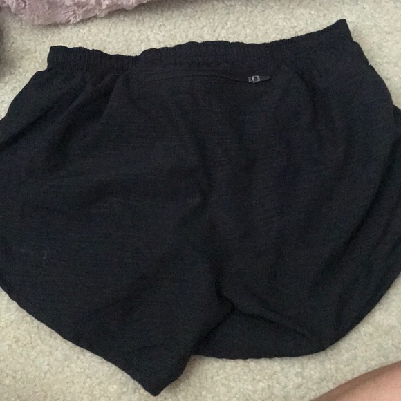 Nike Dri-Fit Shorts - Picture 3 of 3